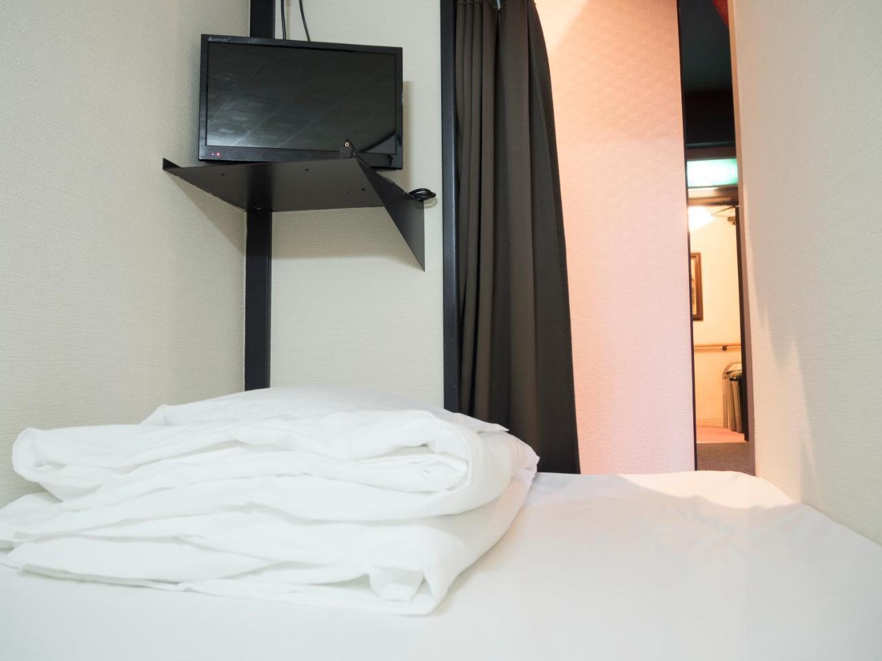 Capsule Hotel Hatagoya Tokyo prefektur Exteriör bild